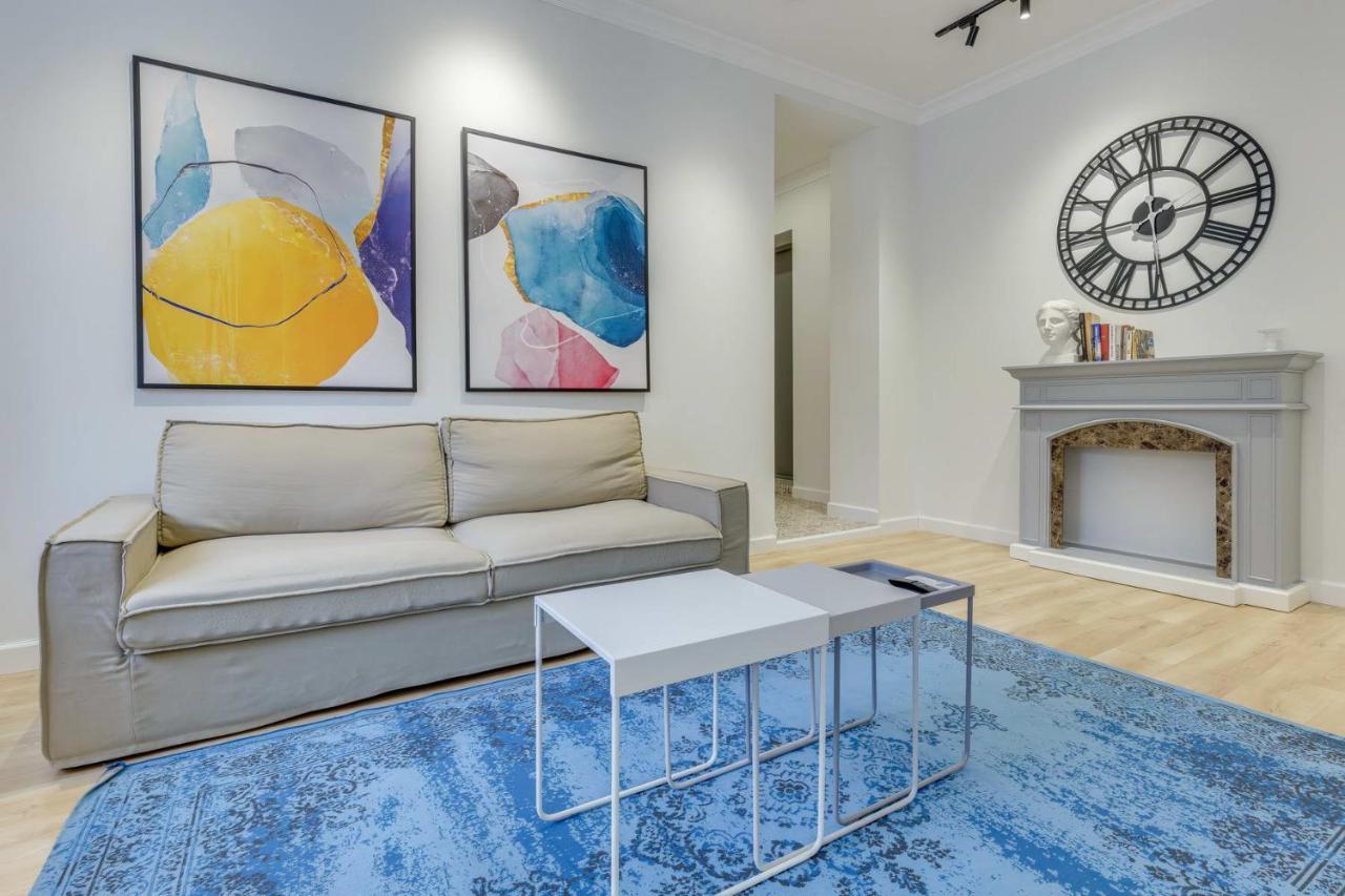 Opera Apartments 알마티 객실 사진