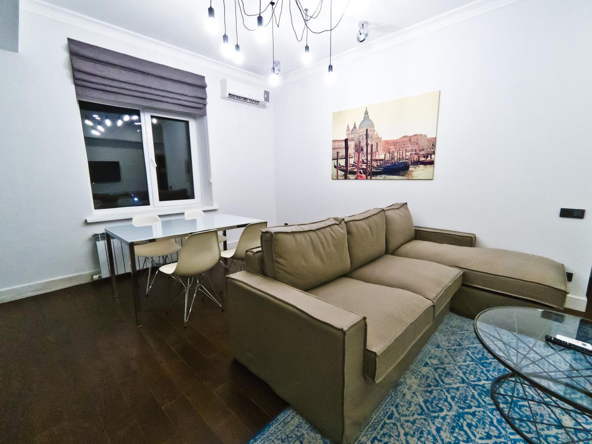 Opera Apartments 알마티 외부 사진